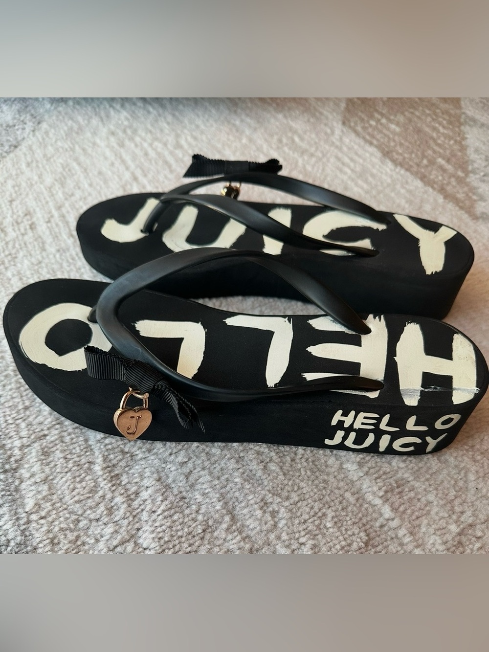 Juicy Couture HELLO JUICY Platform Sandals Size 9